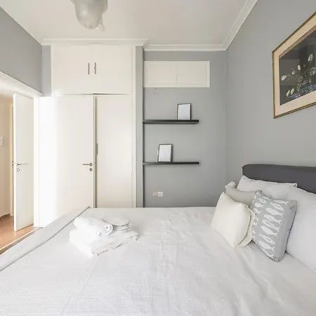 Apartament Athenean Classic At Acropolis Museum & Metro *